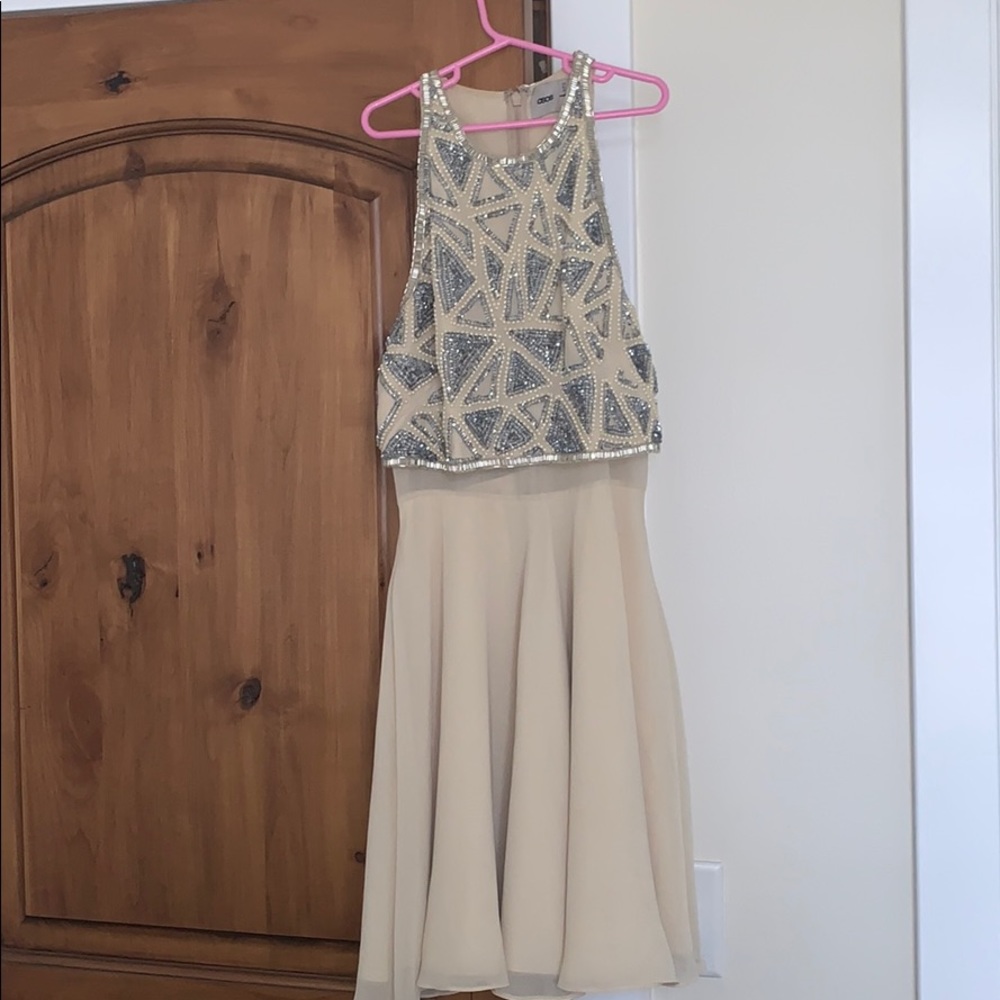 Midi dress